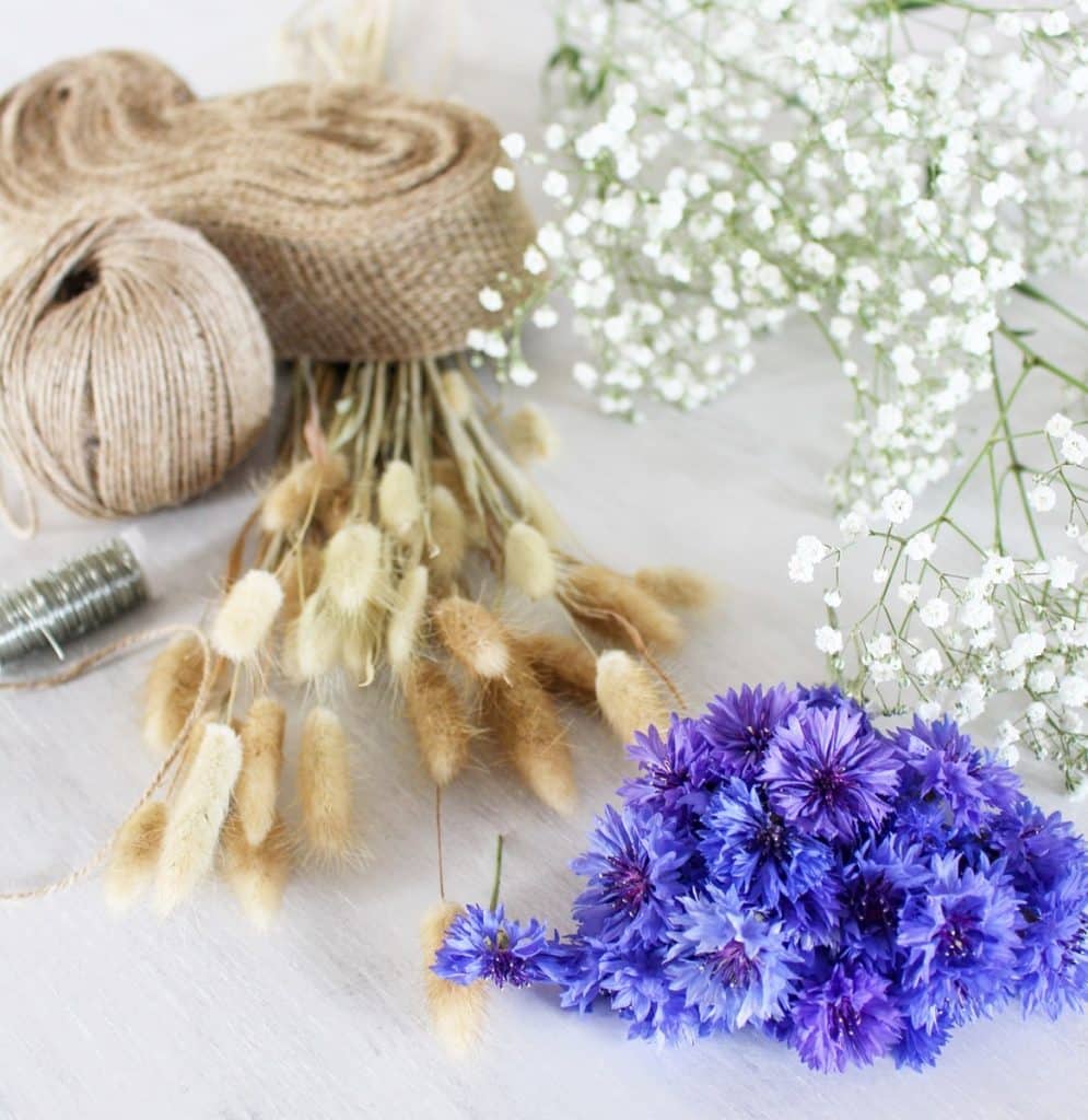 DIY Trockenblumenring: Material und Werkzeug | Tinkerhome - Einfache DIYs mit Trockenblumen