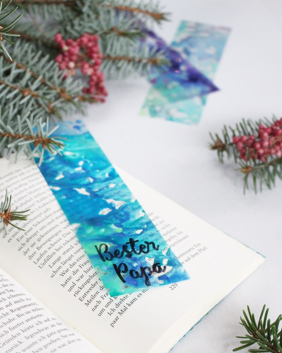 DIY Geschenkidee: Einfache Lesezeichen mit Wasserfarben basteln