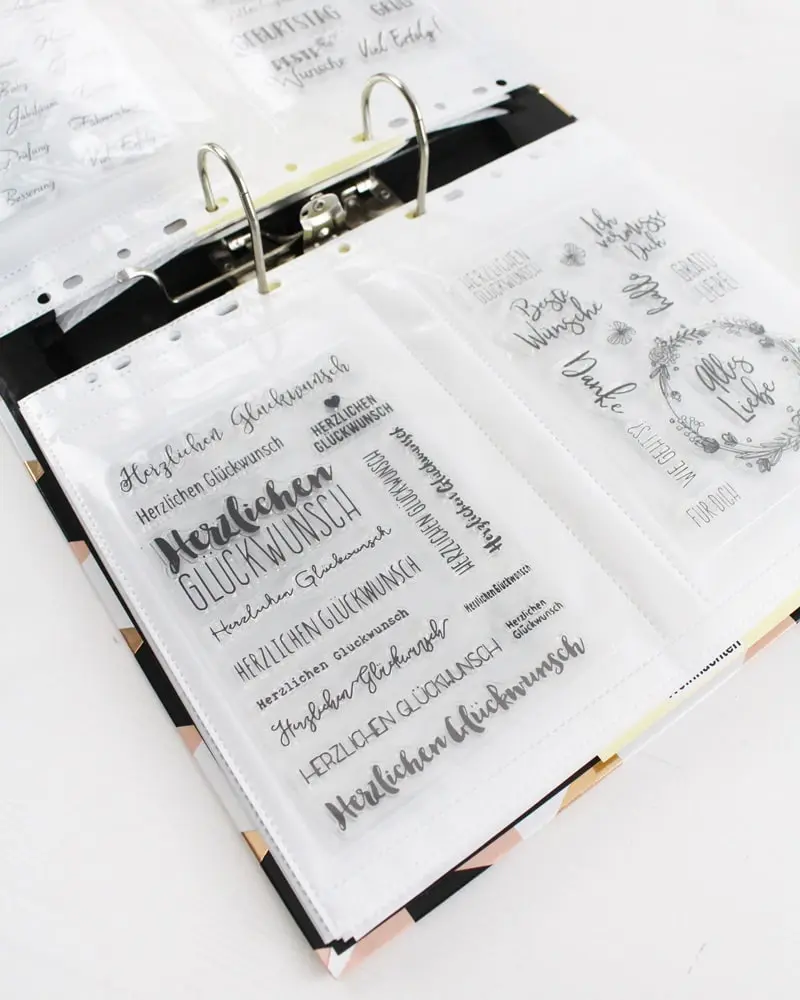 Ich zeige wie du eine Bastelecke einrichten, einen DIY Basteltisch bauen und deine Bastelsachen aufbewahren kannst - inkl. DIY Overhead Stativ Bastelecke einrichten und Bastelsachen aufbewahren | Tinkerhome - Einfache DIYs für dein Zuhause