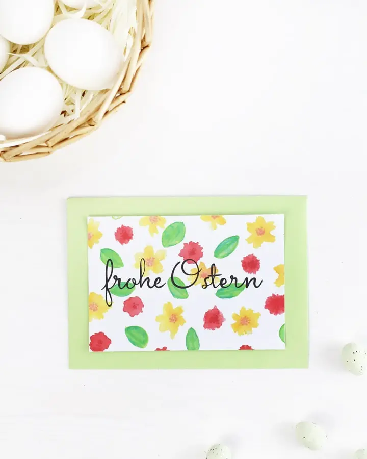 Verschicke kleine Ostergrüße an deine Liebsten mit meinen modernen Osterkarten zum Ausdrucken. Du kannst meine Motive sowohl als Klappkarten, als auch als Postkarten nutzen. Jetzt kaufen & bequem zuhause ausdrucken! 14 moderne Osterkarten zum Ausdrucken als PDF Datei – Perfekt für DIY Ostergrüße | Tinkerhome - Einfache DIYs für dein Zuhause