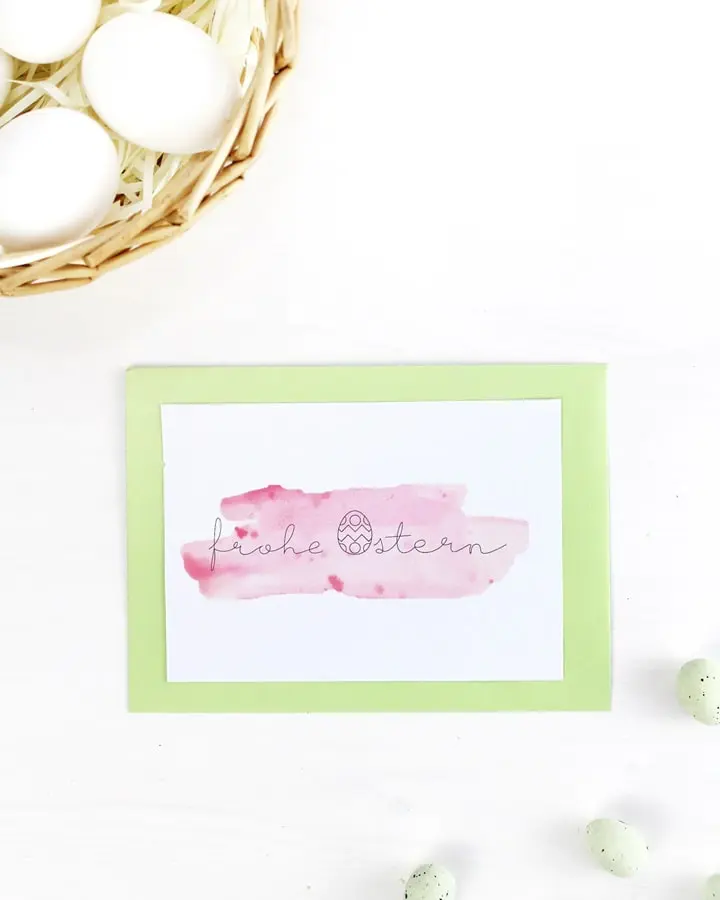 Verschicke kleine Ostergrüße an deine Liebsten mit meinen modernen Osterkarten zum Ausdrucken. Du kannst meine Motive sowohl als Klappkarten, als auch als Postkarten nutzen. Jetzt kaufen & bequem zuhause ausdrucken! 14 moderne Osterkarten zum Ausdrucken als PDF Datei – Perfekt für DIY Ostergrüße | Tinkerhome - Einfache DIYs für dein Zuhause