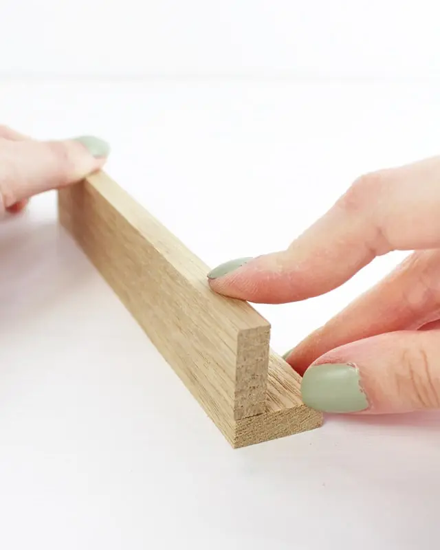 Bald ist Ostern und da habe ich mir natürlich schon Gedanken zu den Ostergeschenken und den Geschenkverpackungen gemacht. Eins steht fest: die Geschenke sollen nachhaltig verpackt werden und natürlich schön aussehen! Meine Ideen habe ich in diesem Blogbeitrag zusammengetragen. Nachhaltige DIY Geschenkverpackung Ostern - diy verpackung geschenk gutschein ostern 17