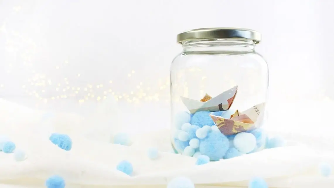 Hochzeitsgeschenk: Geldscheine falten - Faltanleitung Schiffchen | Tinkerhome - einfache DIYs für Zuhause