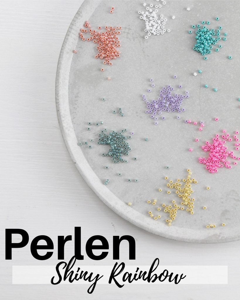 DIY Perlenarmbänder basteln - 3 kinderleichte Ideen - diy perlen set shiny rainbow