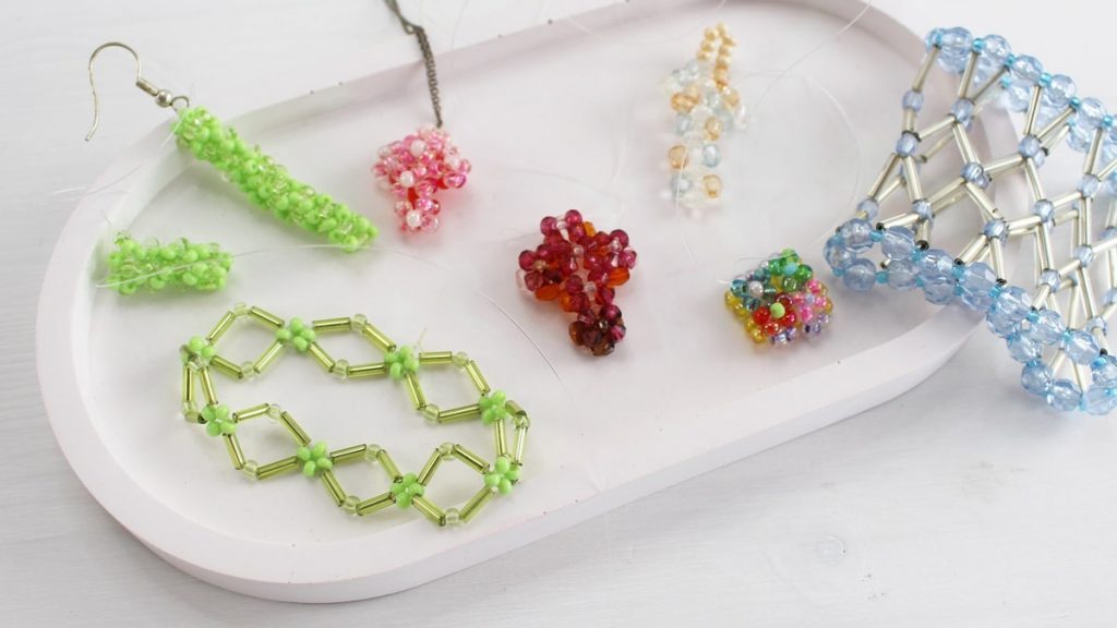 DIY Perlenarmbänder basteln - 3 kinderleichte Ideen - mit perlen basteln