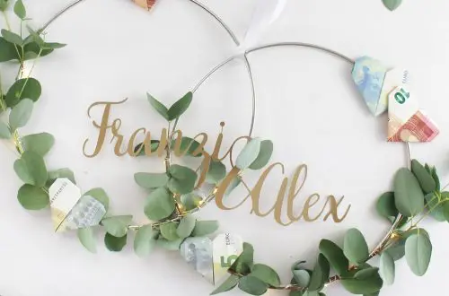 Persönliches DIY Geldgeschenk zur Hochzeit basteln | Tinkerhome - Einfache DIYs für dein Zuhause