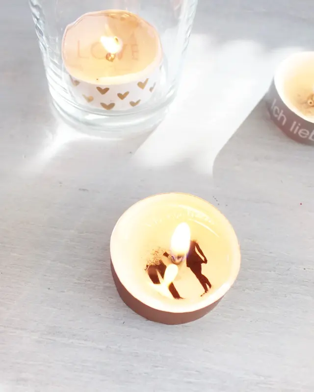 DIY Teelichter mit versteckter Liebesbotschaft - diy teelichter valentinstag 2