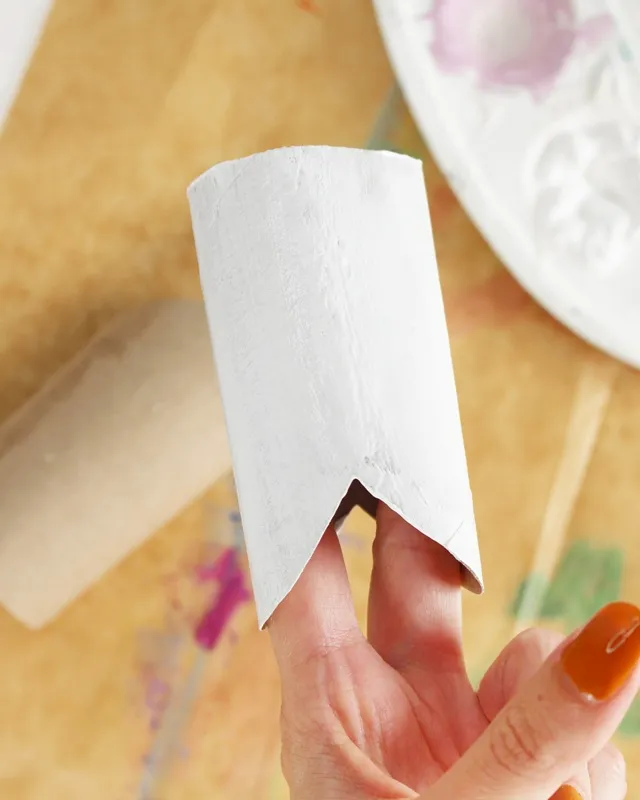 DIY Gespenster basteln: 8 gruselig einfache Halloween Geister - diy geister aus toilettenpapierrollen basteln 4