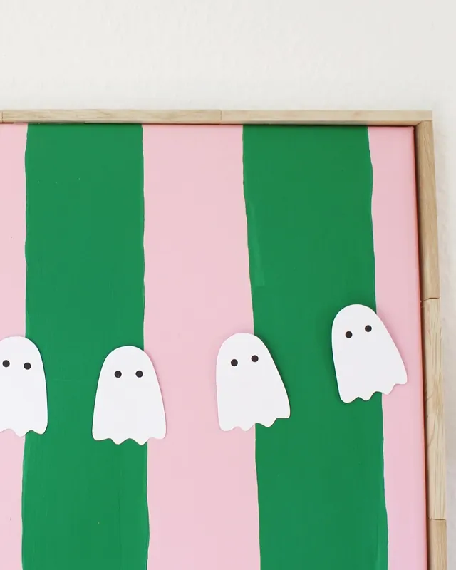 DIY Gespenster basteln: 8 gruselig einfache Halloween Geister - diy geister girlande 4