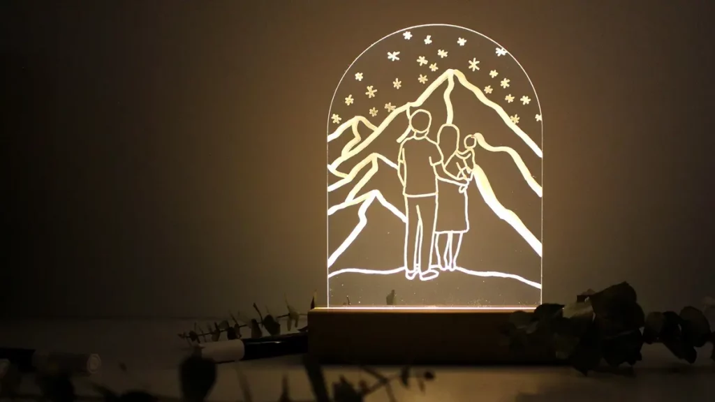 Du hast sie bestimmt schon mal gesehen: Diese stylischen, leuchtenden Acrylscheiben, die sofort ins Auge fallen. Das Beste daran ist, dass du diese leuchtenden Acrylbilder auch einfach selber machen kannst. Ein individuelles LED Acrylbild basteln ist nämlich viel einfacher, als es aussieht! LED Acrylbild basteln: 3 Kreative DIY Ideen auf Acrylglas - leuchtendes acrylbild basteln 6